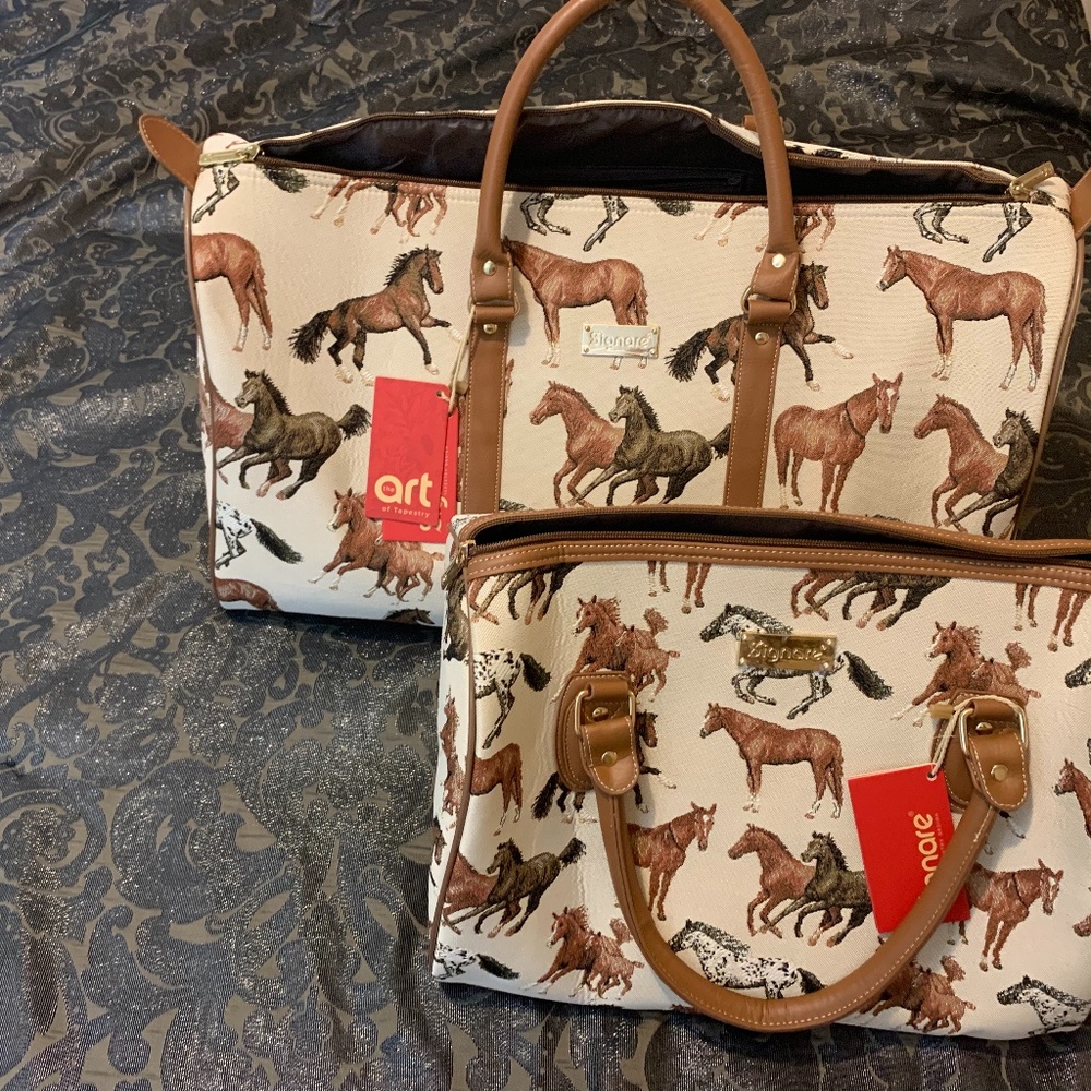 Signare Running Horses x 2 Travel Bags
